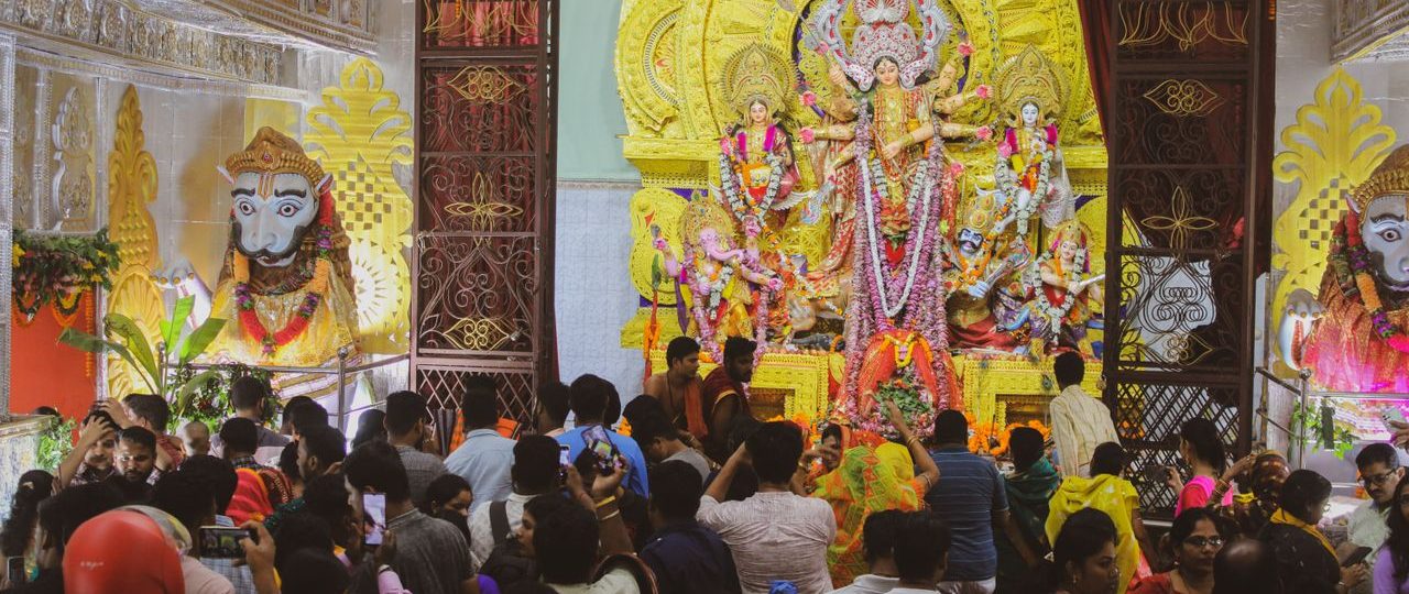 kolkata durga pooja 2026